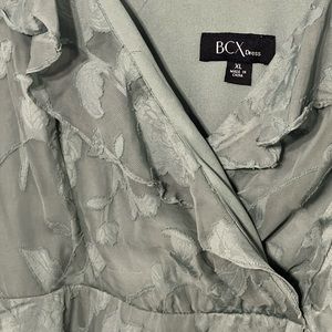 BCX dress    Junior USA Size XL   sea-foam green